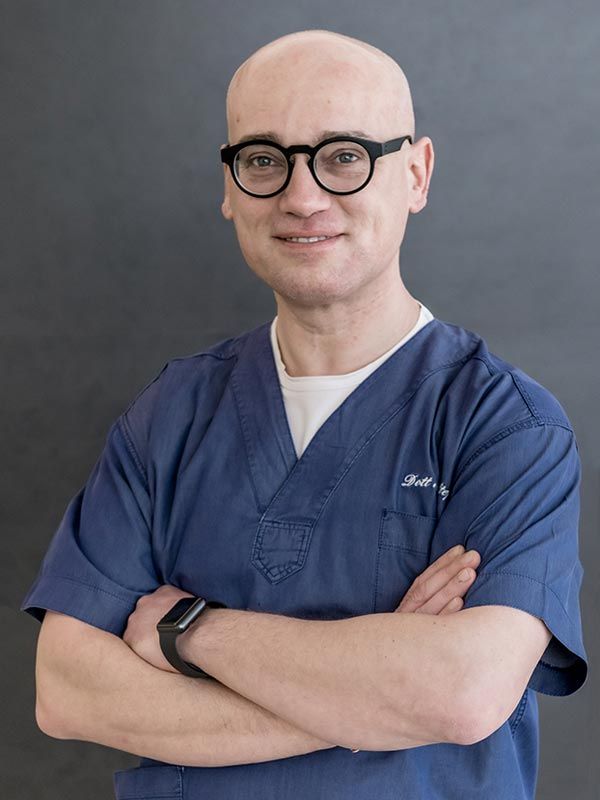 DR. Riccardo Stefani